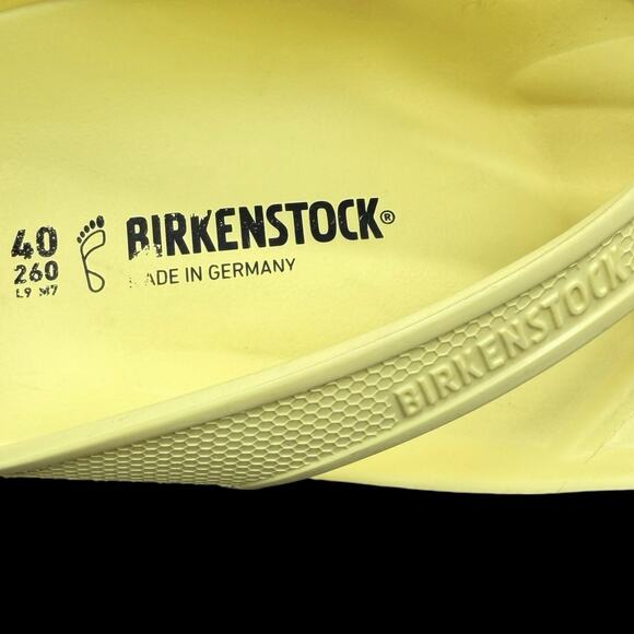 Birkenstock Women’s Gizeh EVA Flip Flop Sandals Yellow Sz 9 - Picture 3 of 9